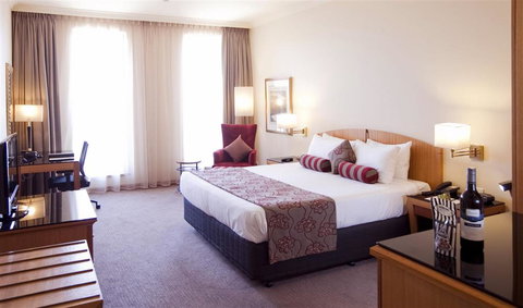 Duxton Hotel - Accommodation QLD 5