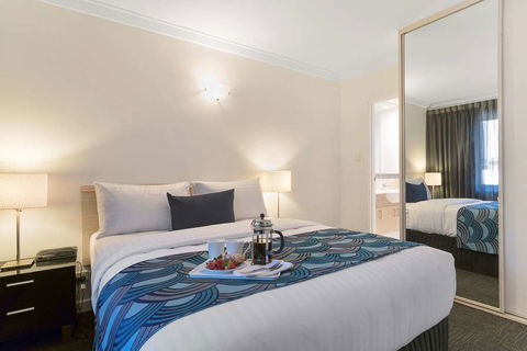 The Peninsula Riverside Apartments - Accommodation QLD 4