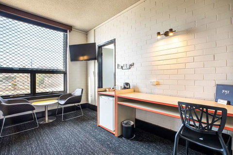 Nightcap At Glengala Hotel - Accommodation QLD 1