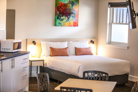 Nightcap At Glengala Hotel - Accommodation QLD 6