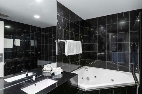 All Seasons Bendigo - Accommodation QLD 11