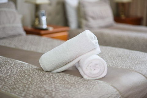 Cotswold Gardens - Accommodation QLD 4
