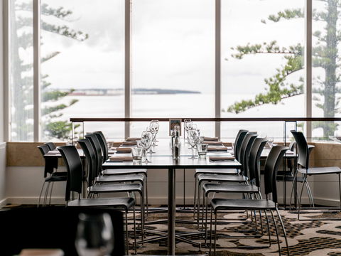 Novotel Brighton Beach - Accommodation QLD 12