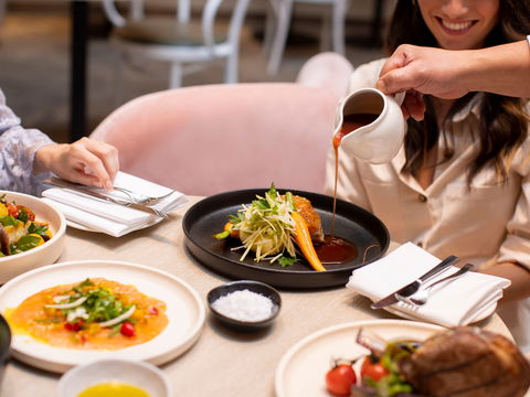 Novotel Sydney International Airport - Accommodation QLD 12