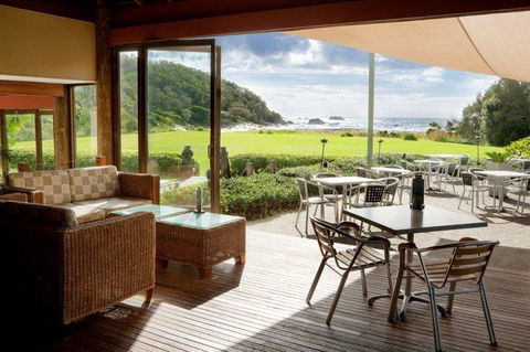 BreakFree Aanuka Beach Resort - Accommodation QLD 8