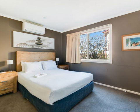 Aqualuna Beach Resort - Accommodation QLD 2