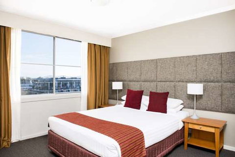 Mantra on Northbourne - Accommodation QLD 3