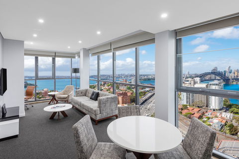 Meriton Serviced Apartments North Sydney - Accommodation QLD 15
