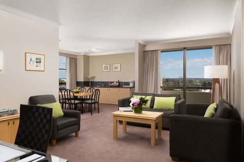 The Miller Hotel - Accommodation QLD 11