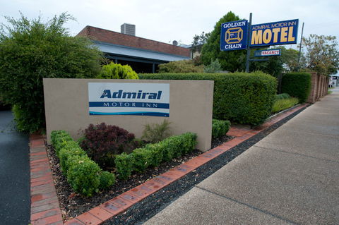 Admiral Motor Inn - Accommodation QLD 0
