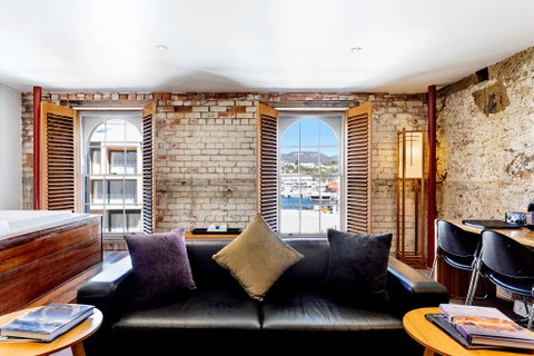The Henry Jones Art Hotel - Accommodation QLD 10
