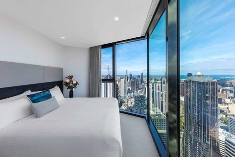 Imagine Lighthouse - Accommodation QLD 12