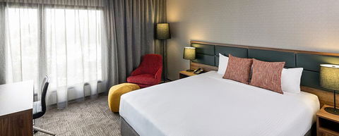 Novotel Sydney International Airport - Accommodation QLD 1