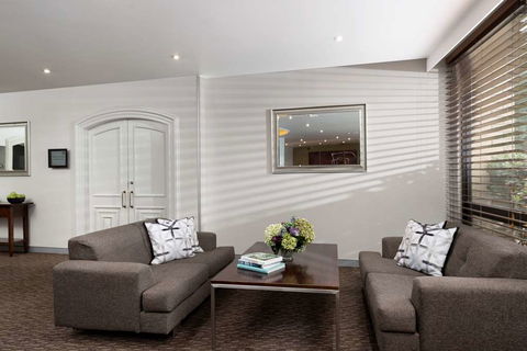 Rydges Camperdown - Accommodation QLD 3