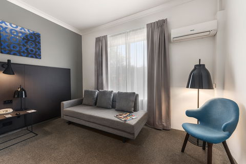 Quality Hotel CKS Sydney Airport - Accommodation QLD 4
