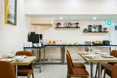 Quality Inn Sunshine Haberfield - Accommodation QLD 17