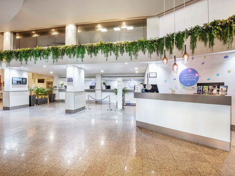 Novotel Surfers Paradise - Accommodation QLD 12