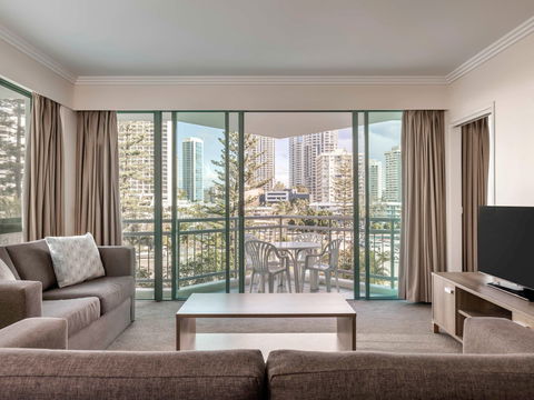 Mantra Crown Towers Surfers Paradise - Accommodation QLD 9