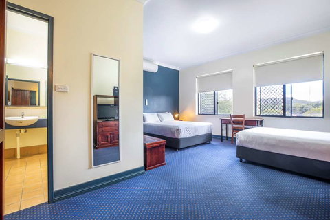 Atherton Hotel - Accommodation QLD 4