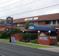 Hume Villa Motor Inn - Accommodation QLD