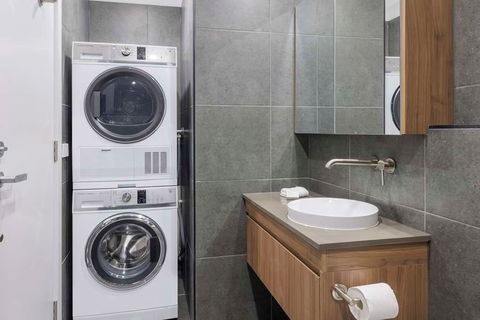 Punthill Essendon North - Accommodation QLD 16