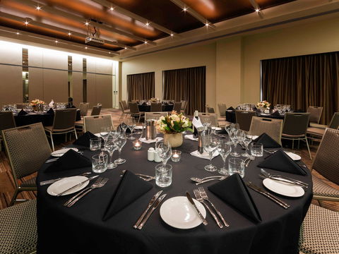 Pullman Hotel At Sydney Olympic Park - Accommodation QLD 9