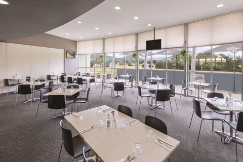 Travelodge Hobart Airport - Accommodation QLD 15