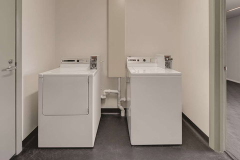 Travelodge Hobart Airport - Accommodation QLD 17