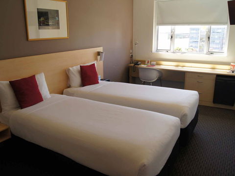 Hotel Ibis Sydney Olympic Park - Accommodation QLD 5