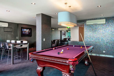 Evolution Apartments - Accommodation QLD 13