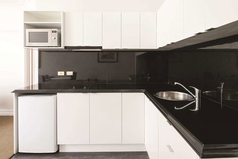 Adina Apartment Hotel Anzac Square - Accommodation QLD 8