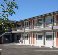 HotelMOTEL - Accommodation QLD