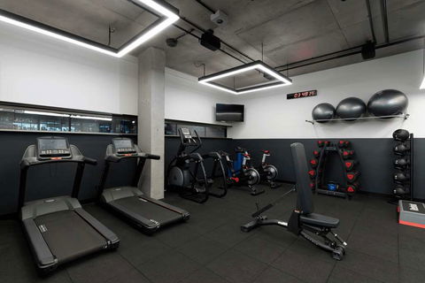 QT Melbourne - Accommodation QLD 14