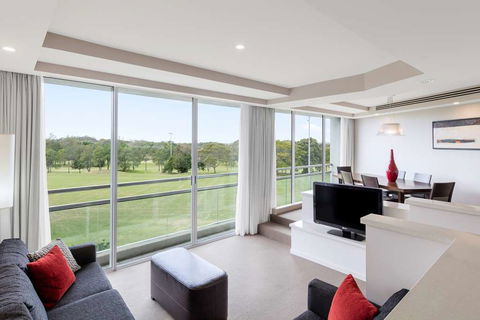 RACV Royal Pines Resort - Accommodation QLD 12