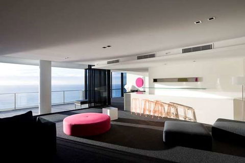 Mantra Circle On Cavill - Accommodation QLD 9