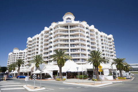 Phoenician Resort - Accommodation QLD 0