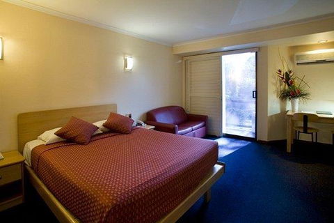 Capital Executive Apt Hotel Canberra - Accommodation QLD 3