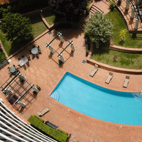 BreakFree Capital Tower - Accommodation QLD 9