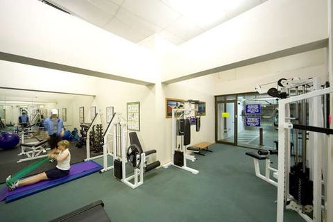 BreakFree Capital Tower - Accommodation QLD 16