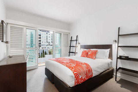 Alto Hotel On Bourke - Accommodation QLD 6