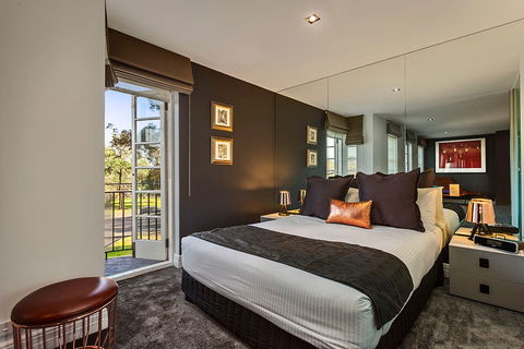 Quest East Melbourne - Accommodation QLD 3