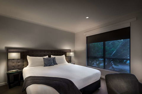 Crest On Park - Accommodation QLD 4