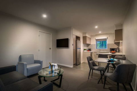 Crest On Park - Accommodation QLD 5