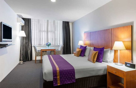 Park Regis Griffins Suites - Accommodation QLD 12