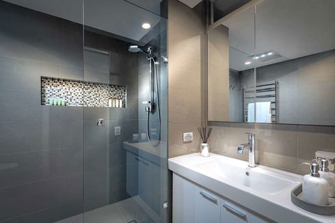 Tribeca Serviced Apartments - Accommodation QLD 5