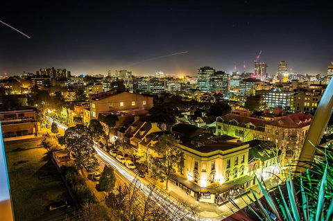 Adge Apartment Hotel - Accommodation QLD 1