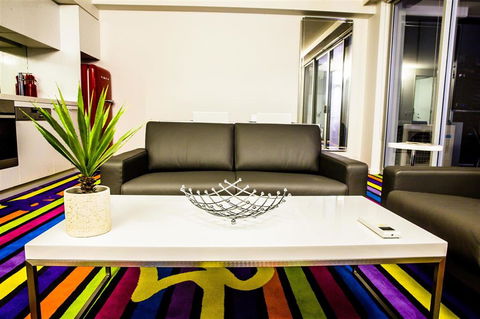 Adge Apartment Hotel - Accommodation QLD 7