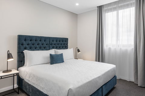 Meriton Suites Sydney Airport - Accommodation QLD 14