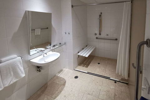 APX Apartments Darling Harbour - Accommodation QLD 6