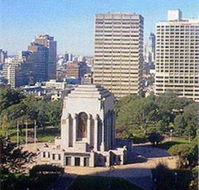 Hyde Park Inn - Accommodation QLD